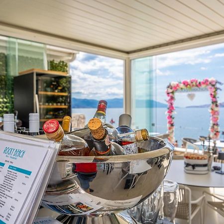 Rocky Beach Rooms Novi Vinodolski Ngoại thất bức ảnh