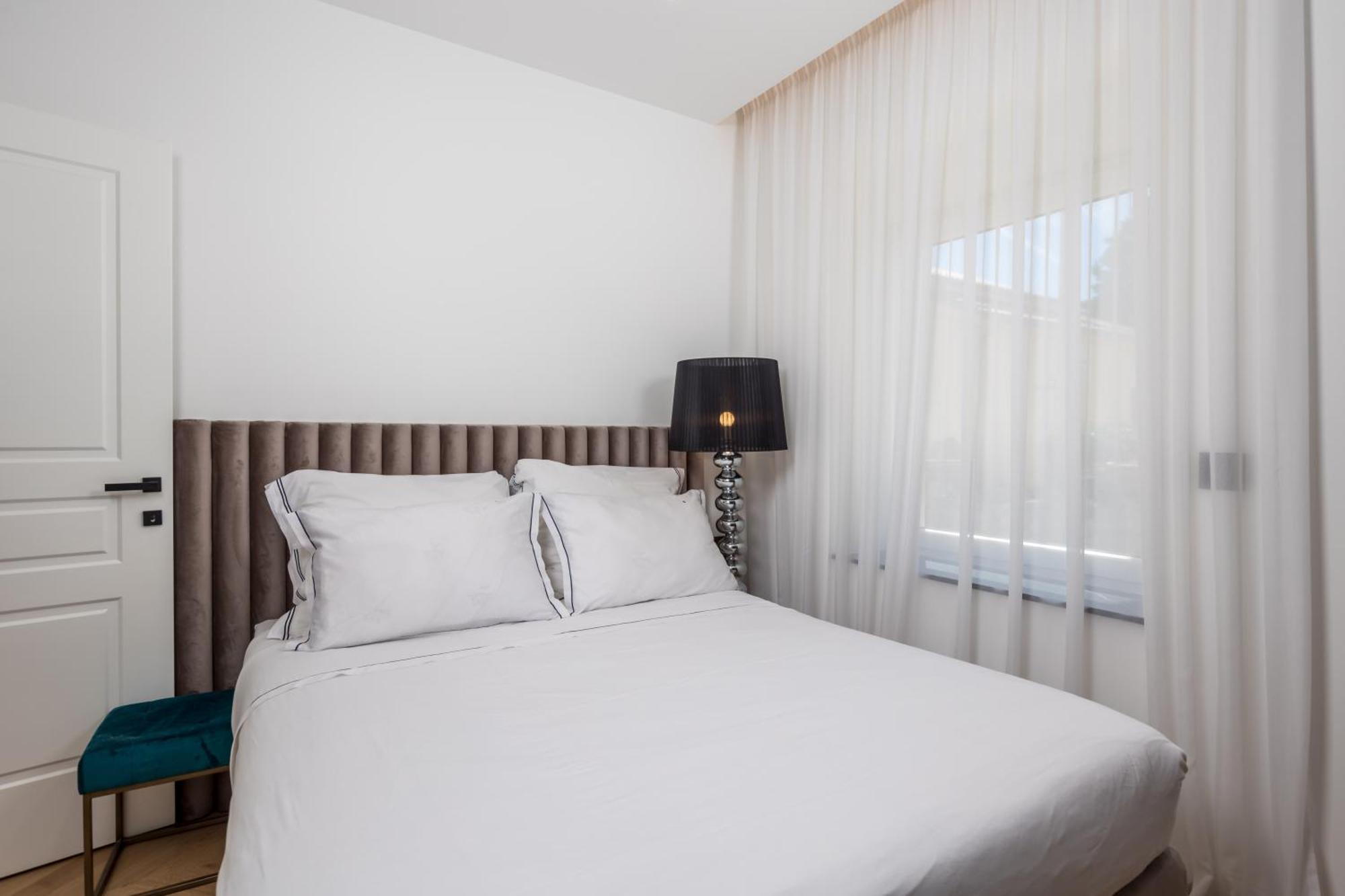 Rocky Beach Rooms Novi Vinodolski Ngoại thất bức ảnh